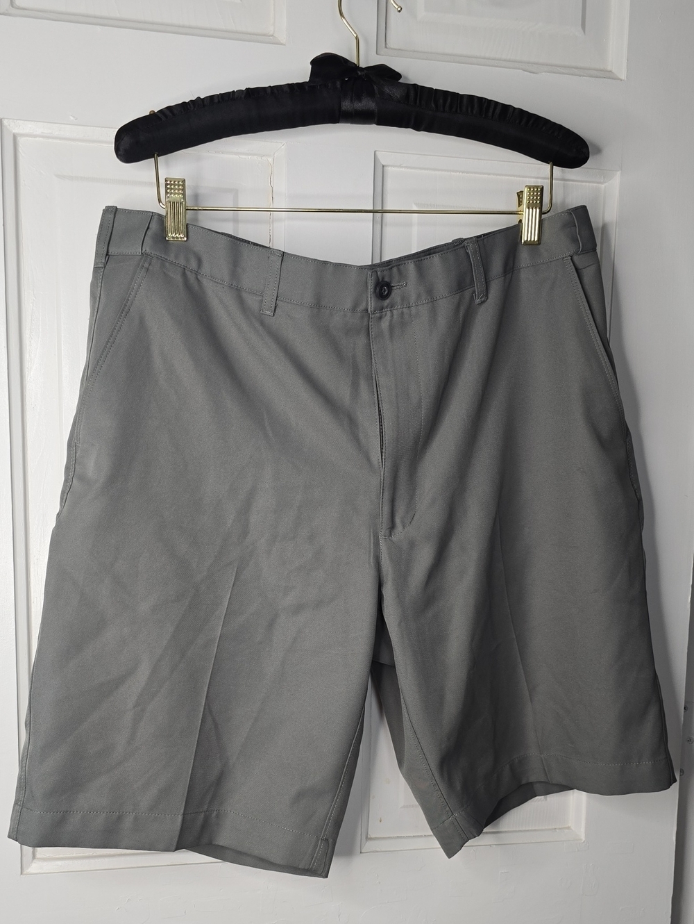PGA Tour Men's Charcoal Gray Flat-Front Golf Shorts
